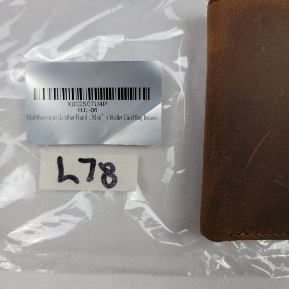 NWT distressed mens brown leather bifold wallet. 2 hidden card slots - Picture 6 of 6